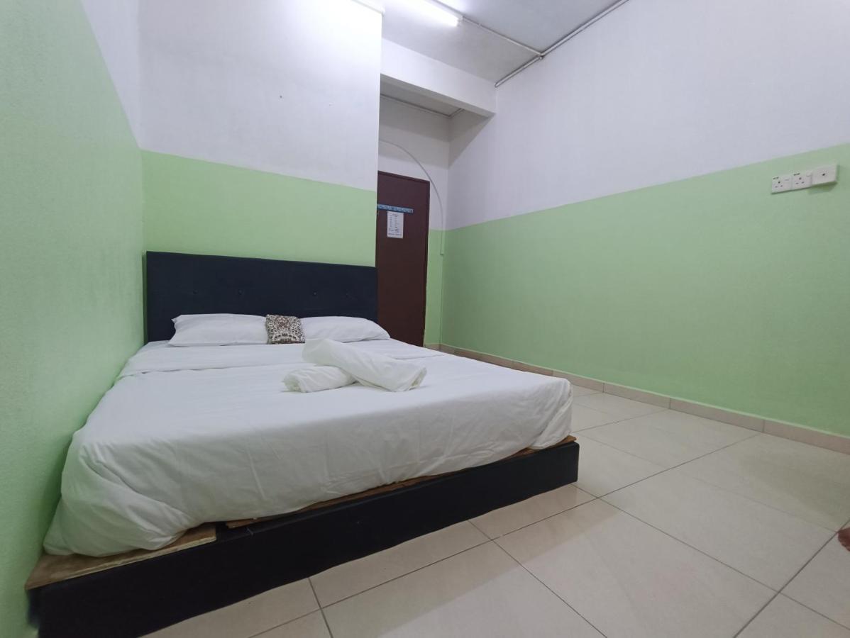 Rvh Hotel Kota Bharu Ngoại thất bức ảnh